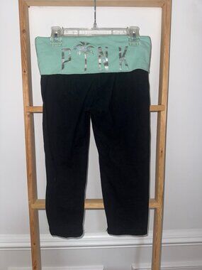 PINK Victoria's Secret Leggings Capri